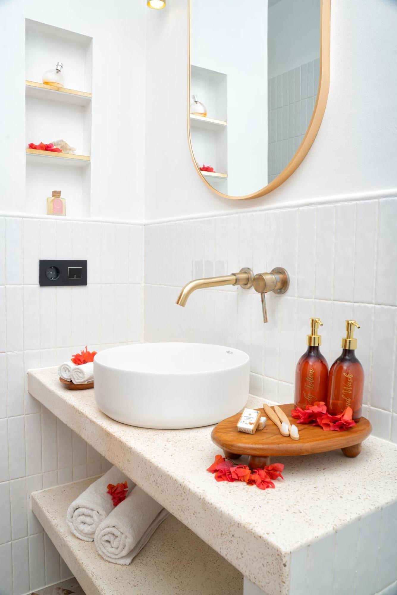 Isla Villas - Private Boutique Villas Джили Трауанган Екстериор снимка